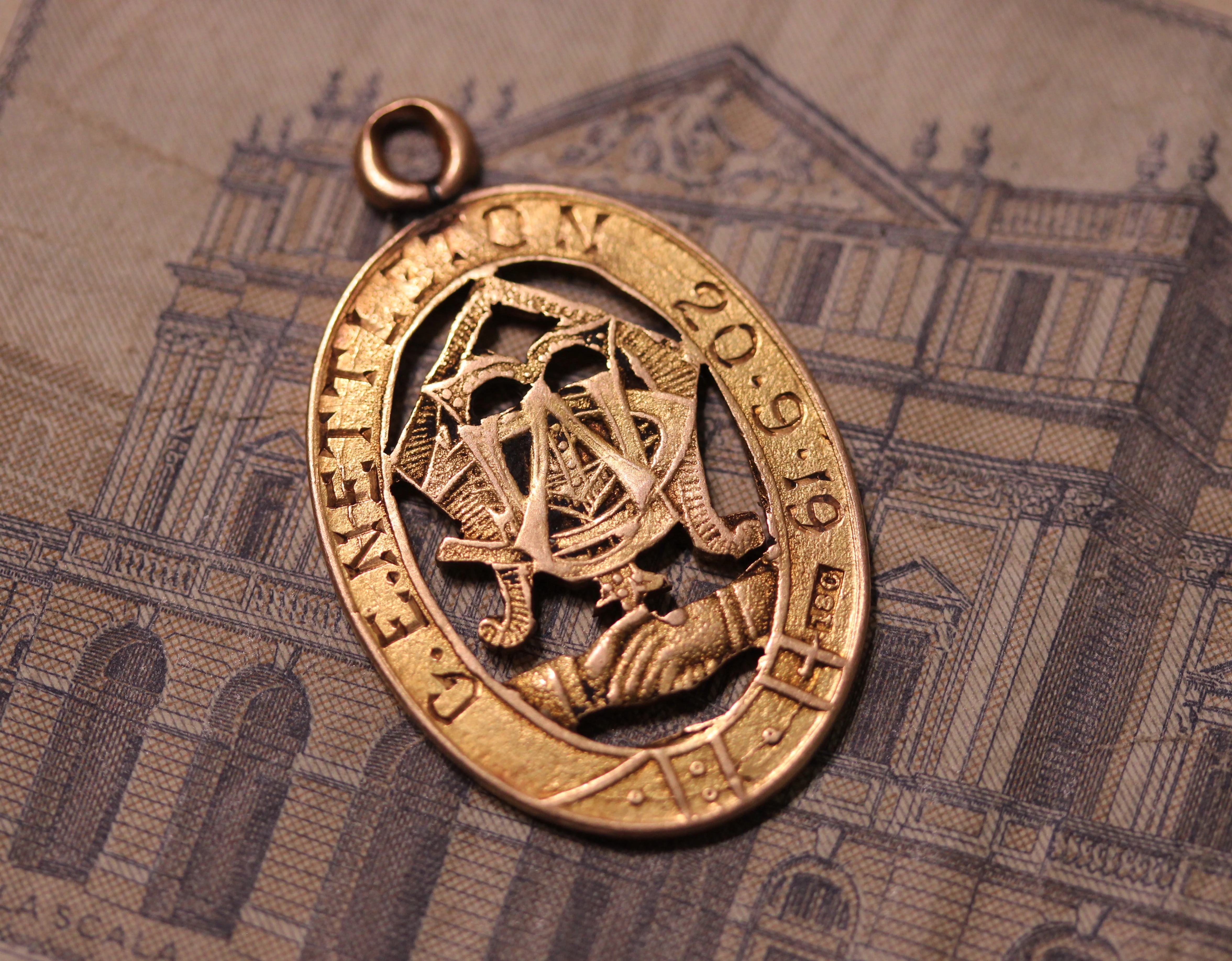 1919 Commercial Travellers' Association (CTA) of Australasia Medallion in 18ct Gold - Image 3