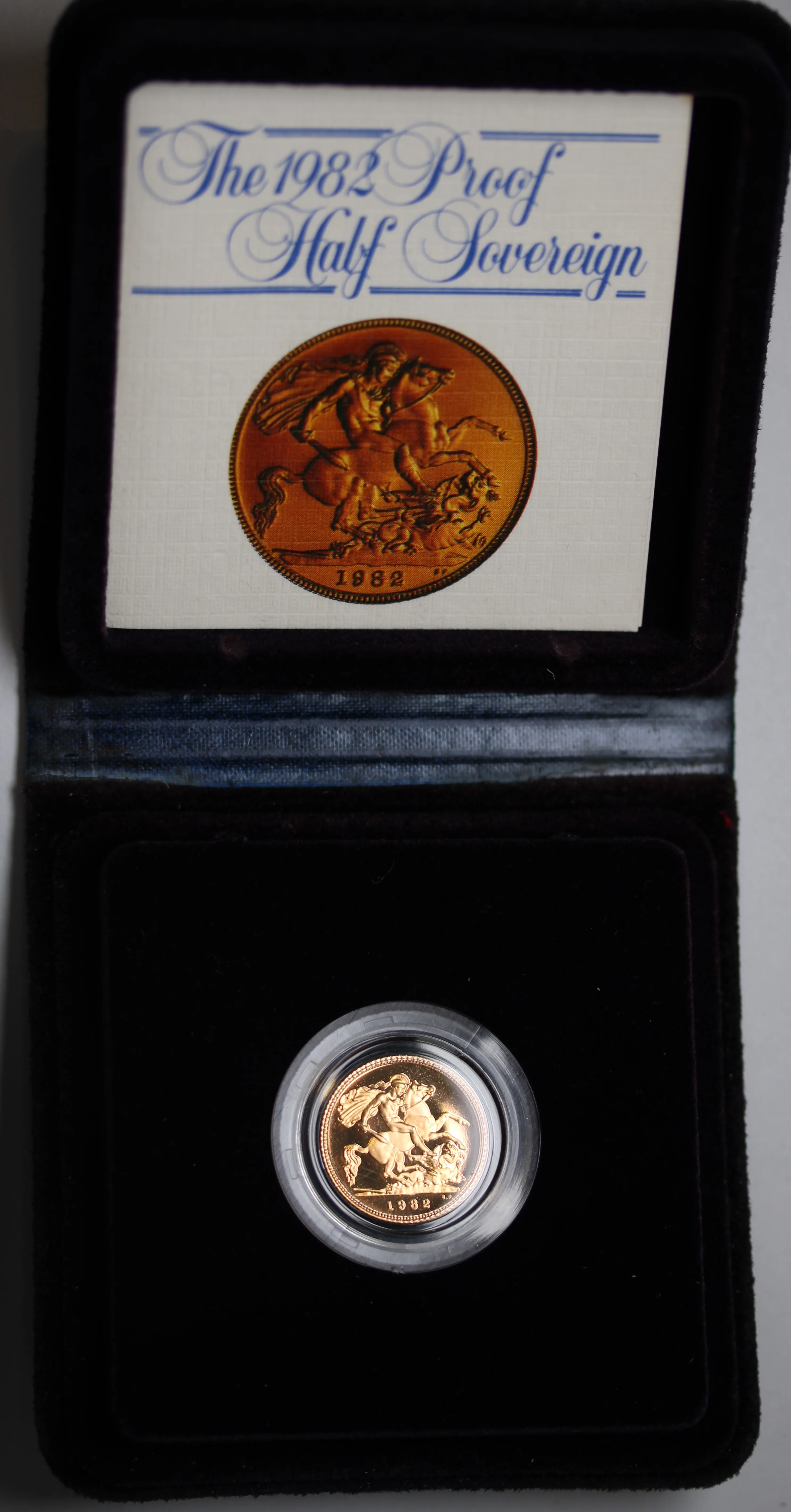 1982 GB Gold Half Sovereign Proof Coin - Image 3