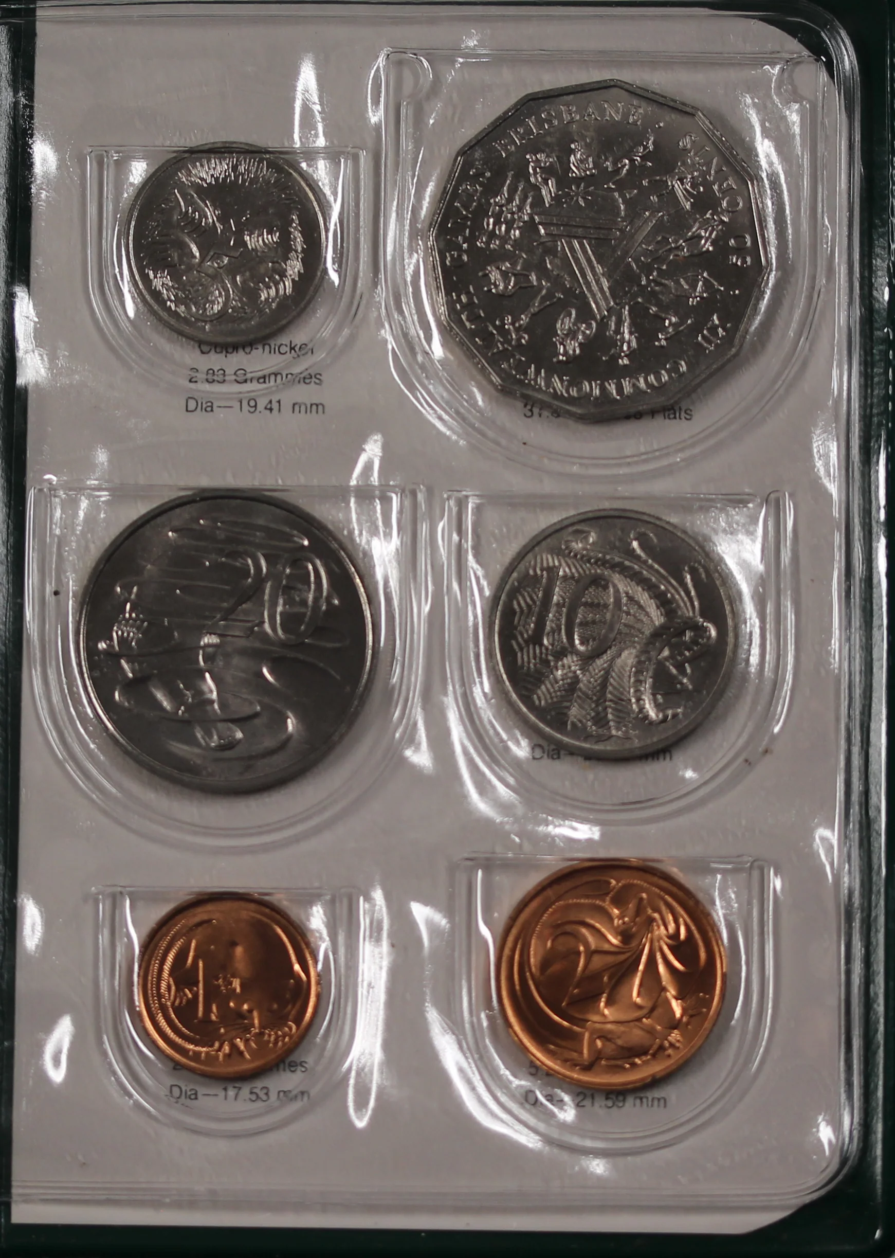 1982 Mint Set - Image 2