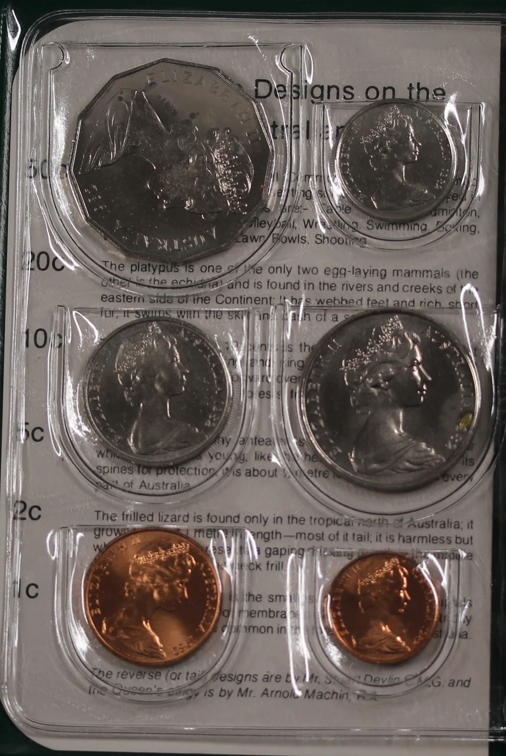 1982 Mint Set - Image 3