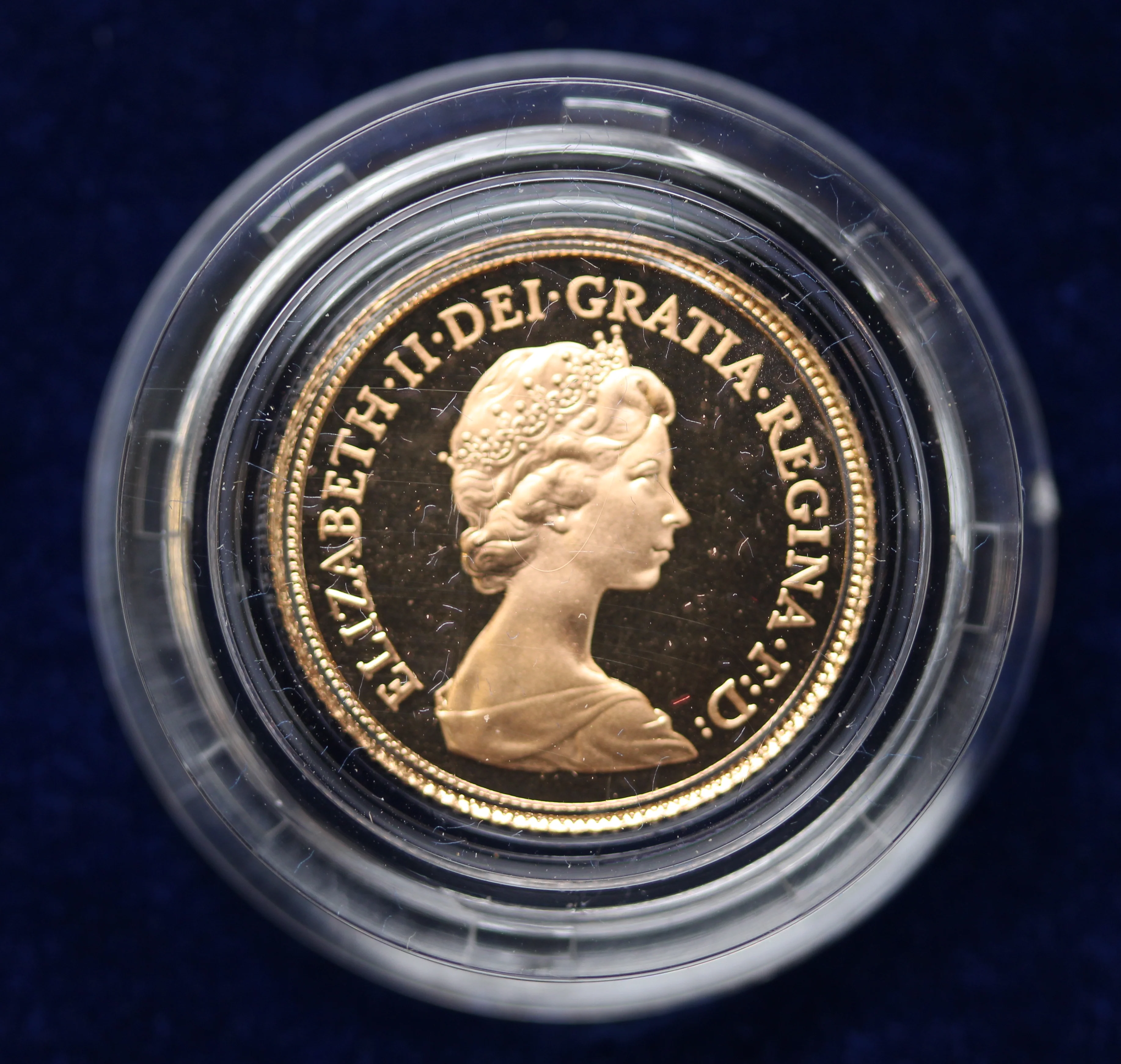 1983 GB Gold Half Sovereign Proof Coin - Image 4