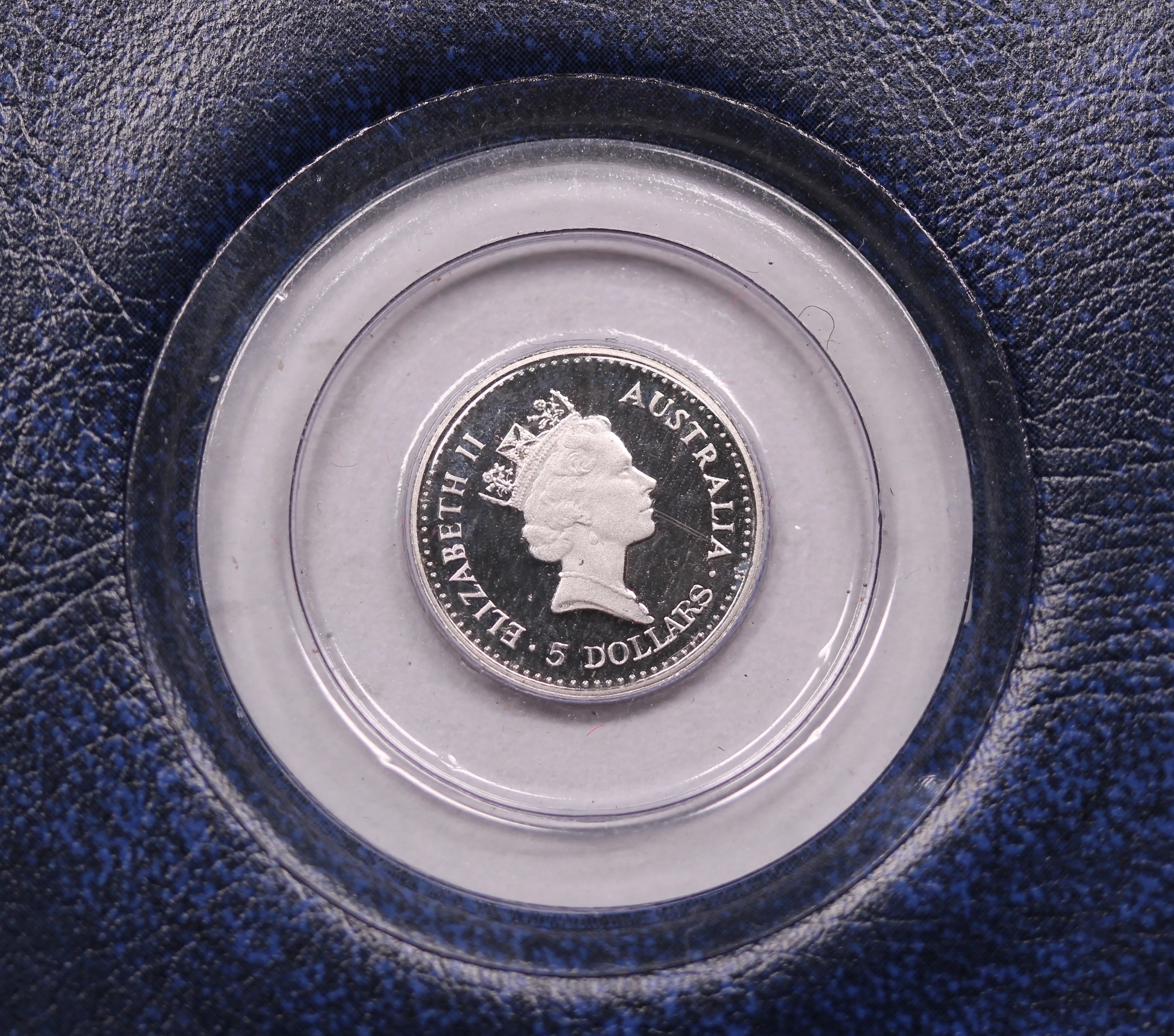 1989 Australia 1/20oz Platinum Koala Coin - Image 2