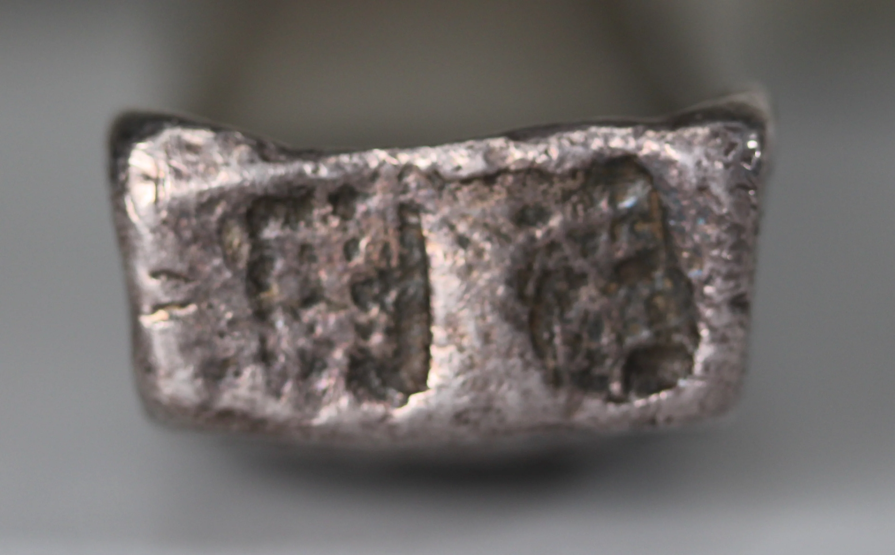 19th Century Vietnam Tael Silver Banana Bar (370 grams) - Image 5