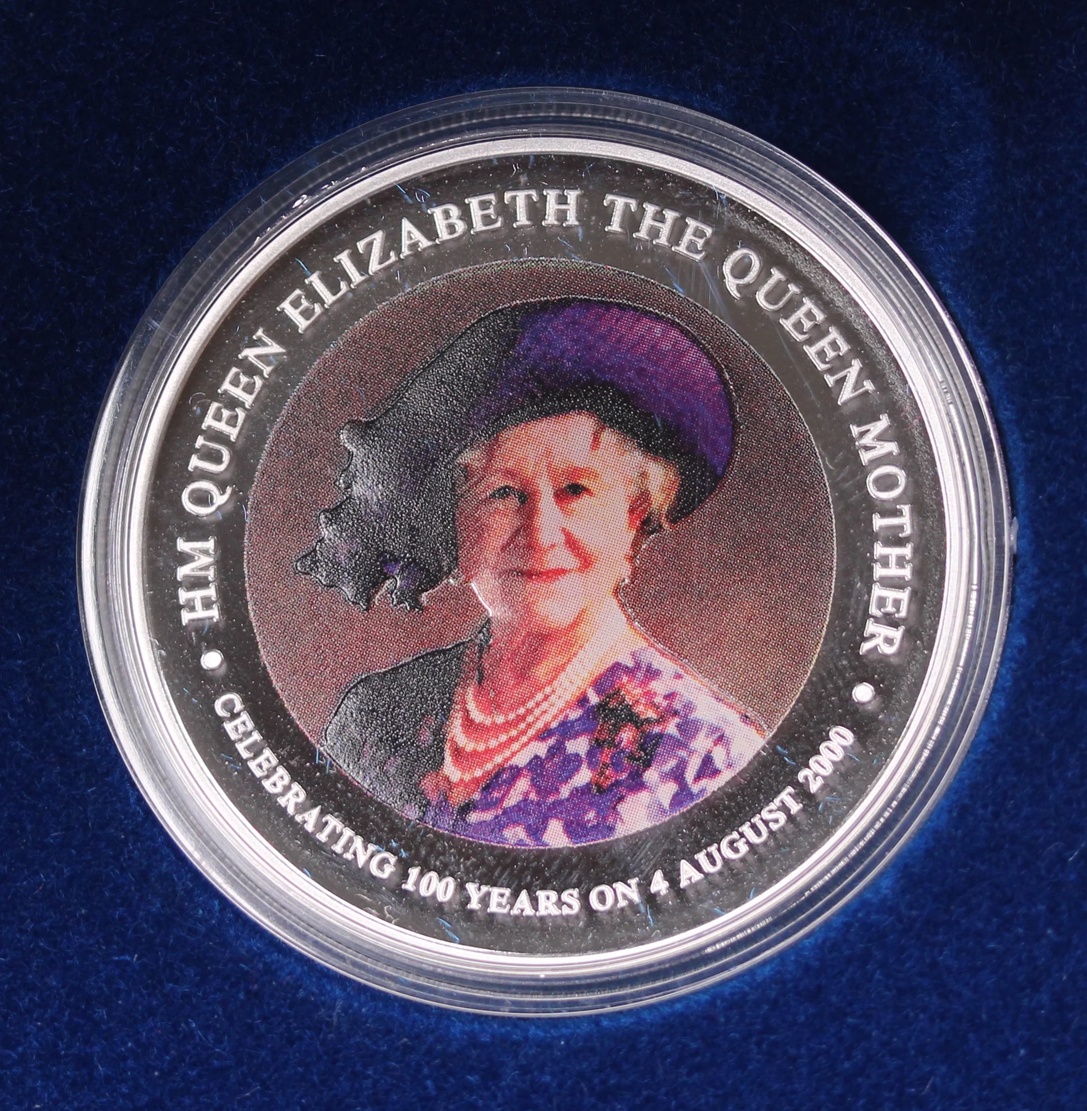 2000 Queen Mother 1oz Silver Proof Coin - Image 2