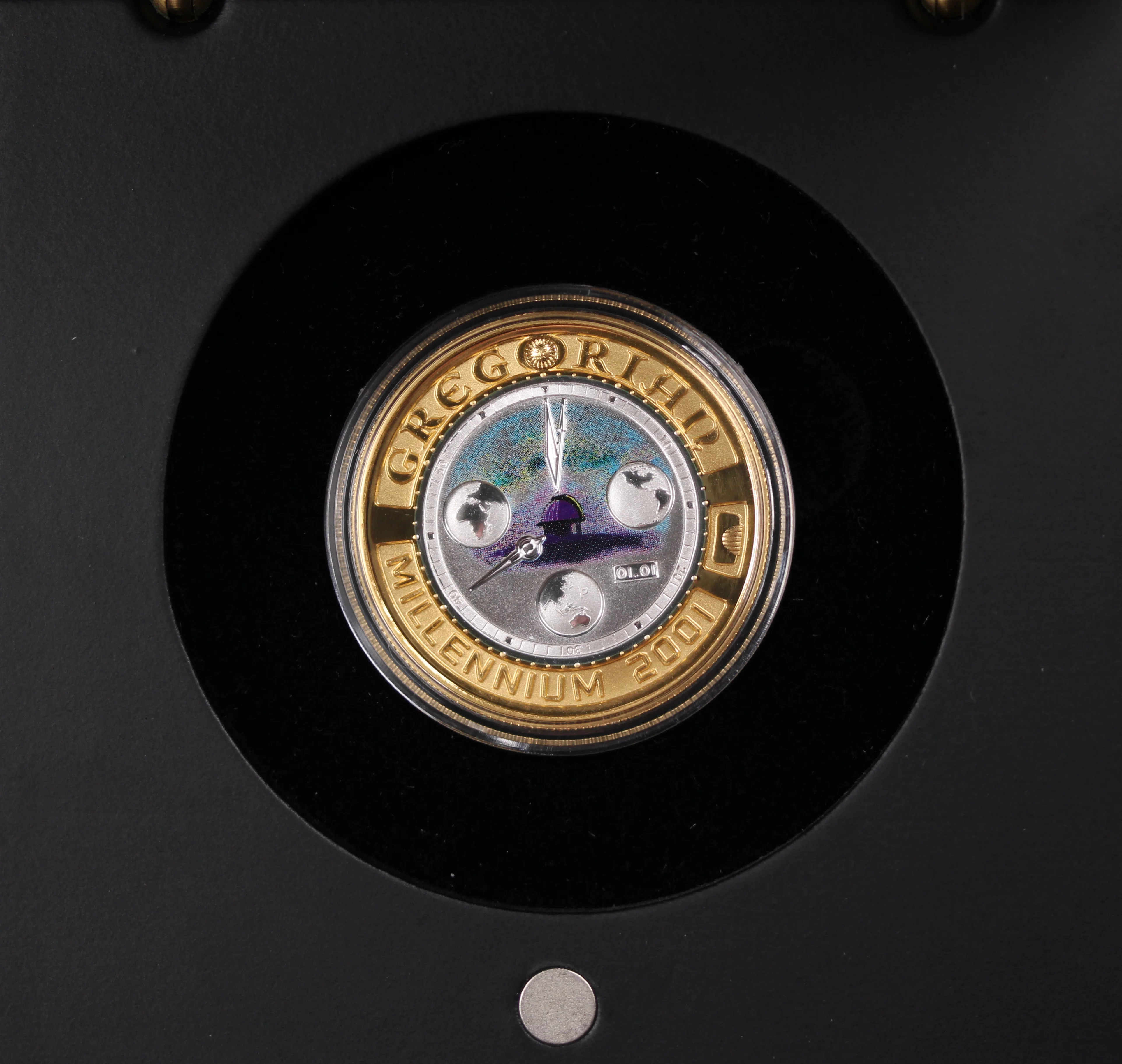 2001 Gold Bi-Metal Twenty Dollar Proof Millennium Gregorian Calendar Coin - Image 2