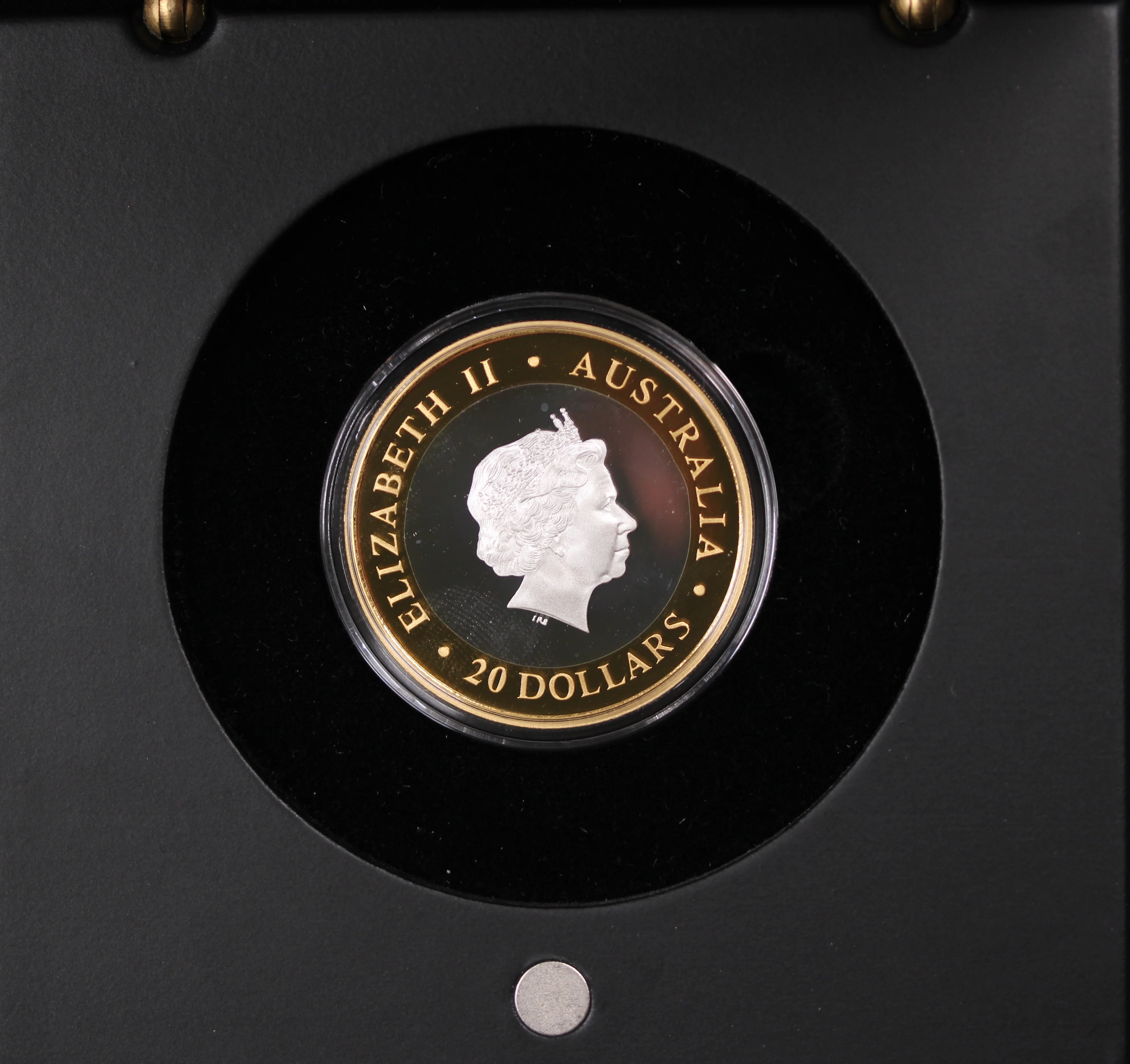 2001 Gold Bi-Metal Twenty Dollar Proof Millennium Gregorian Calendar Coin - Image 4