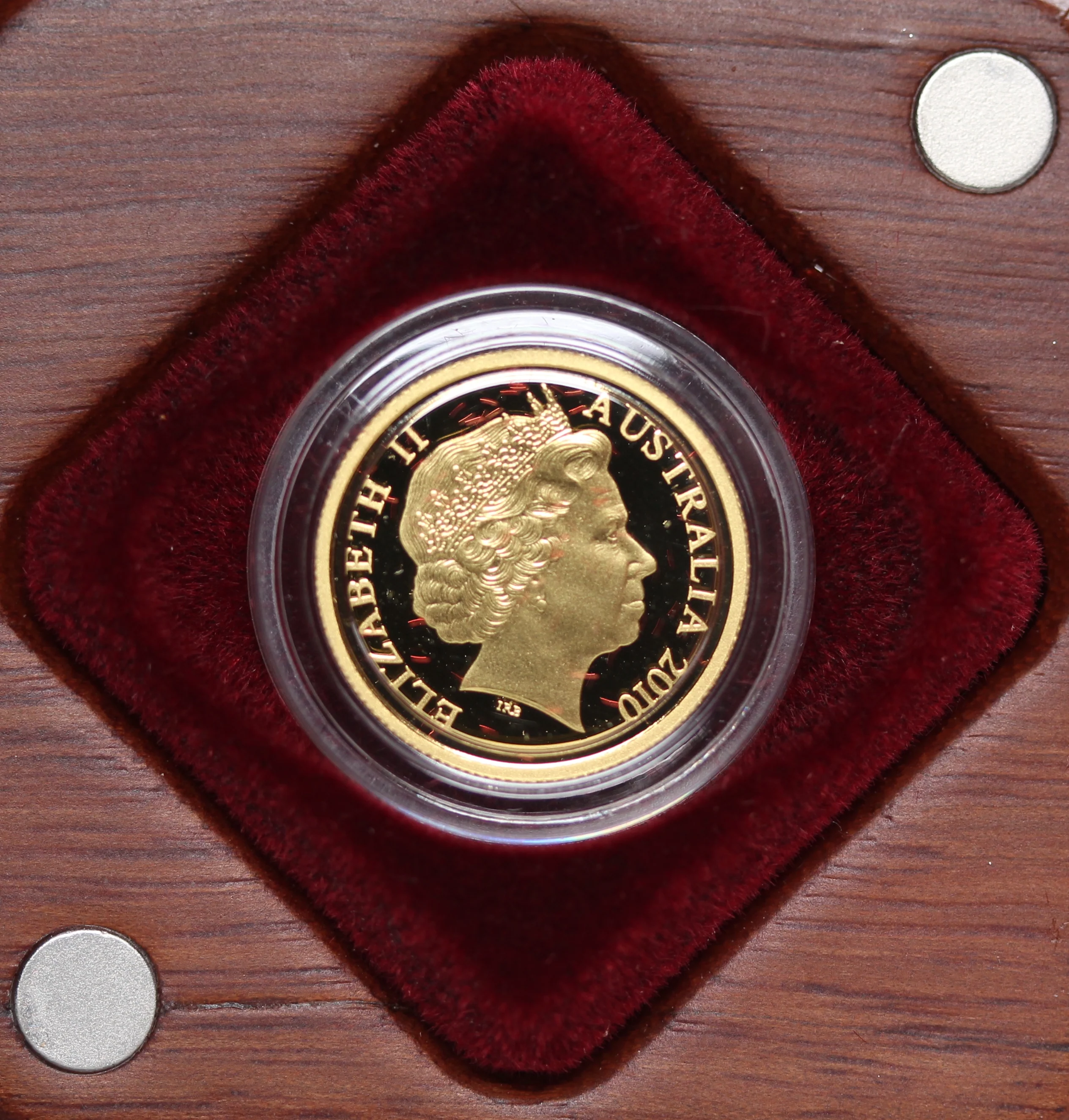 2010 1/10oz Kangaroo Gold Proof Coin - Image 2