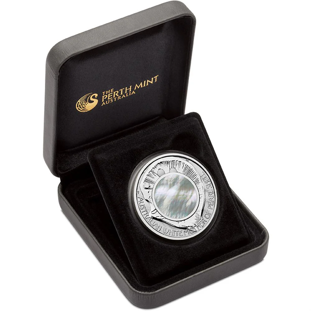 2015 White Mother of Pearl Shell 1oz Silver Coin - Image 3