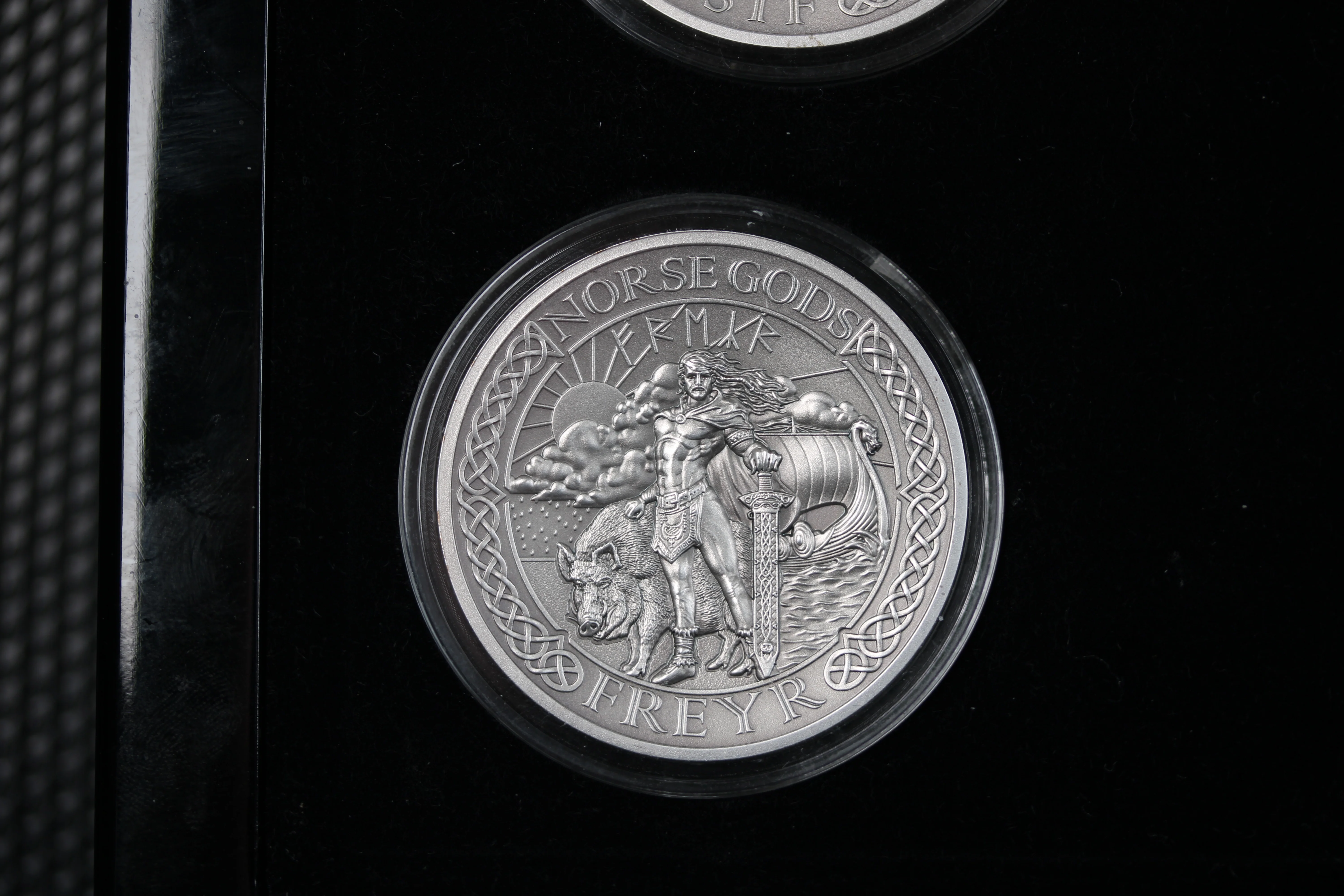 2016 The Norse Gods 9-Coin 2oz Antiqued Silver Set in Box - Image 3