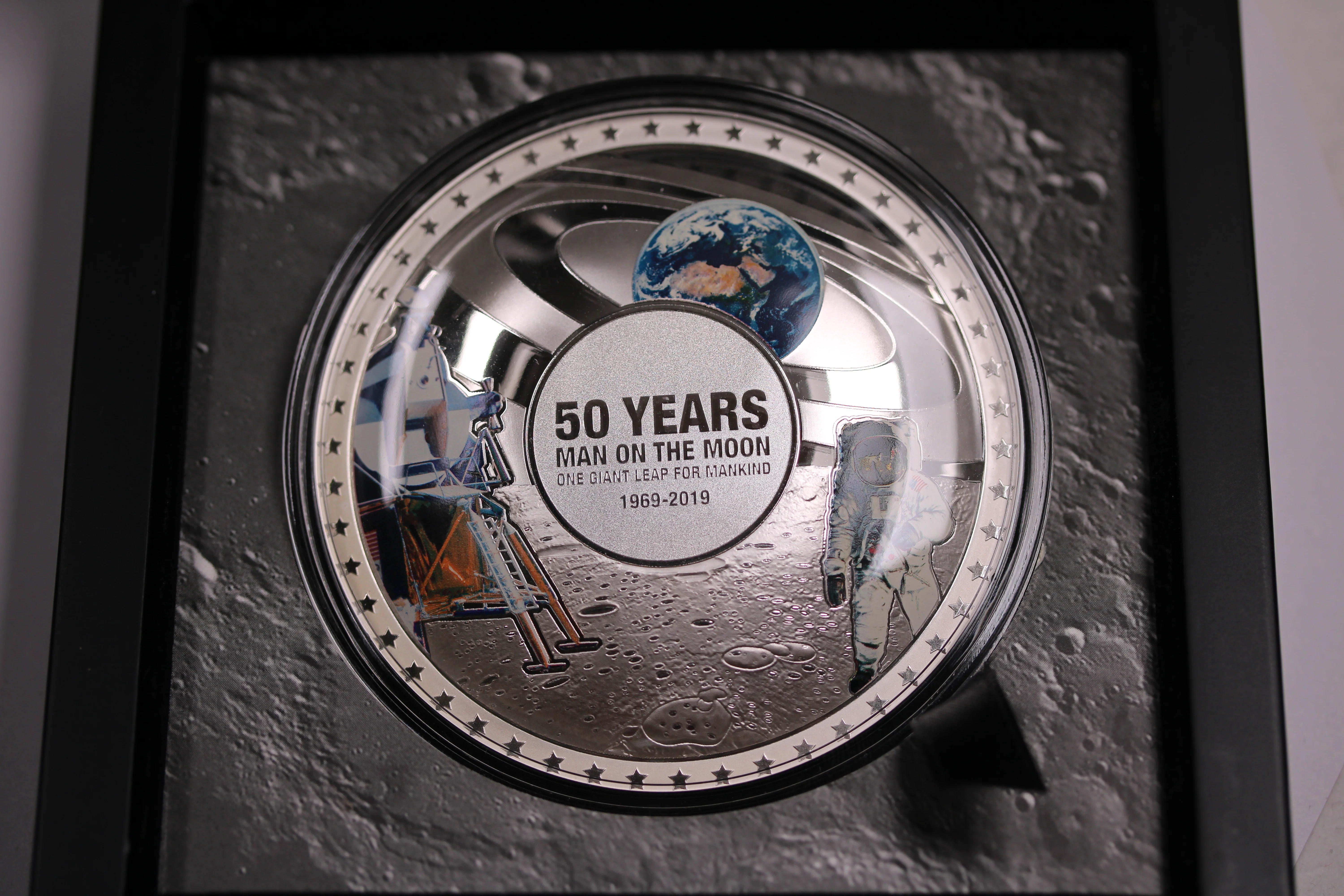2019 Anniversary of the Moon Landing 50g Silver Proof Domed Coin - Image 5
