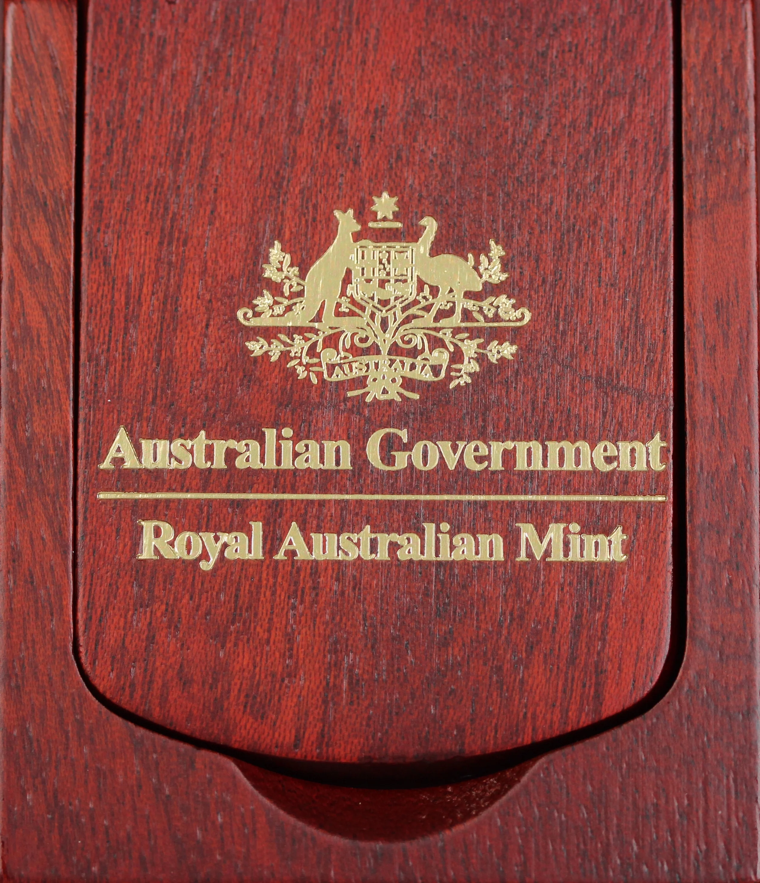 2019 Kangaroo at Sunset 1/5oz Gold Proof Coin - Image 3