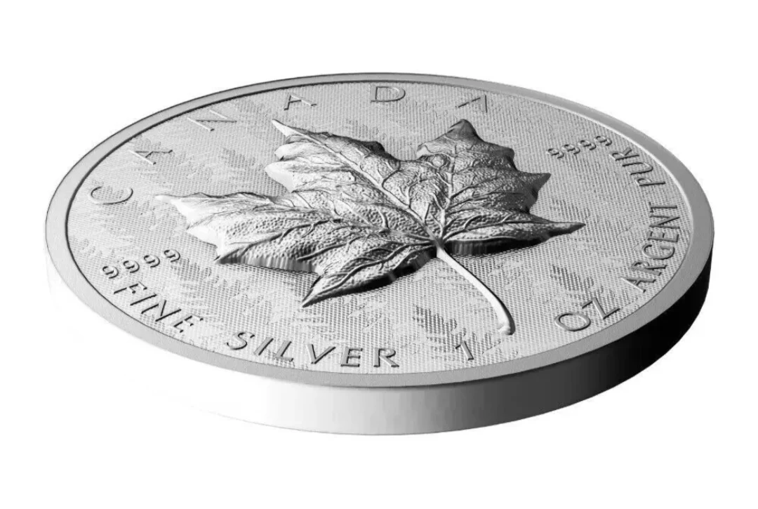 2024 Canada $20 Ultra-High Relief 1oz Silver Maple Leaf Coin - Image 3