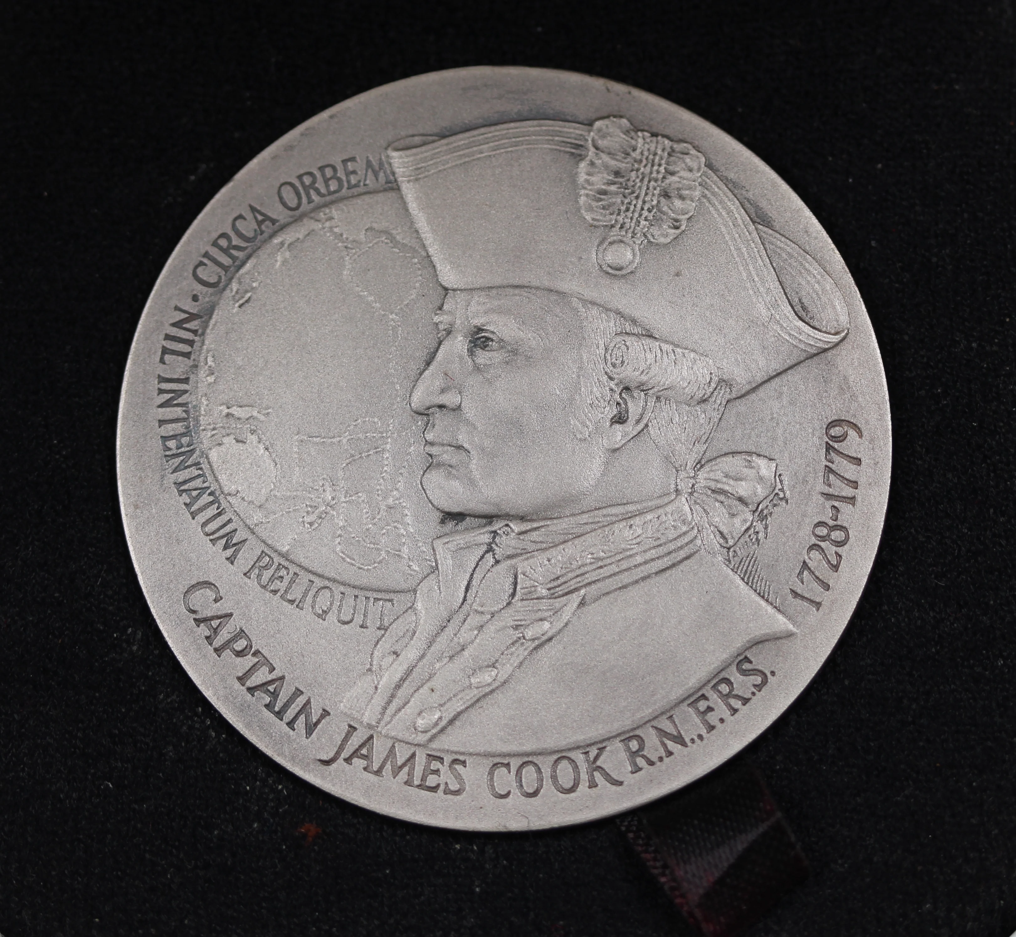 Captain James Cook Silver Medal by IMAGO