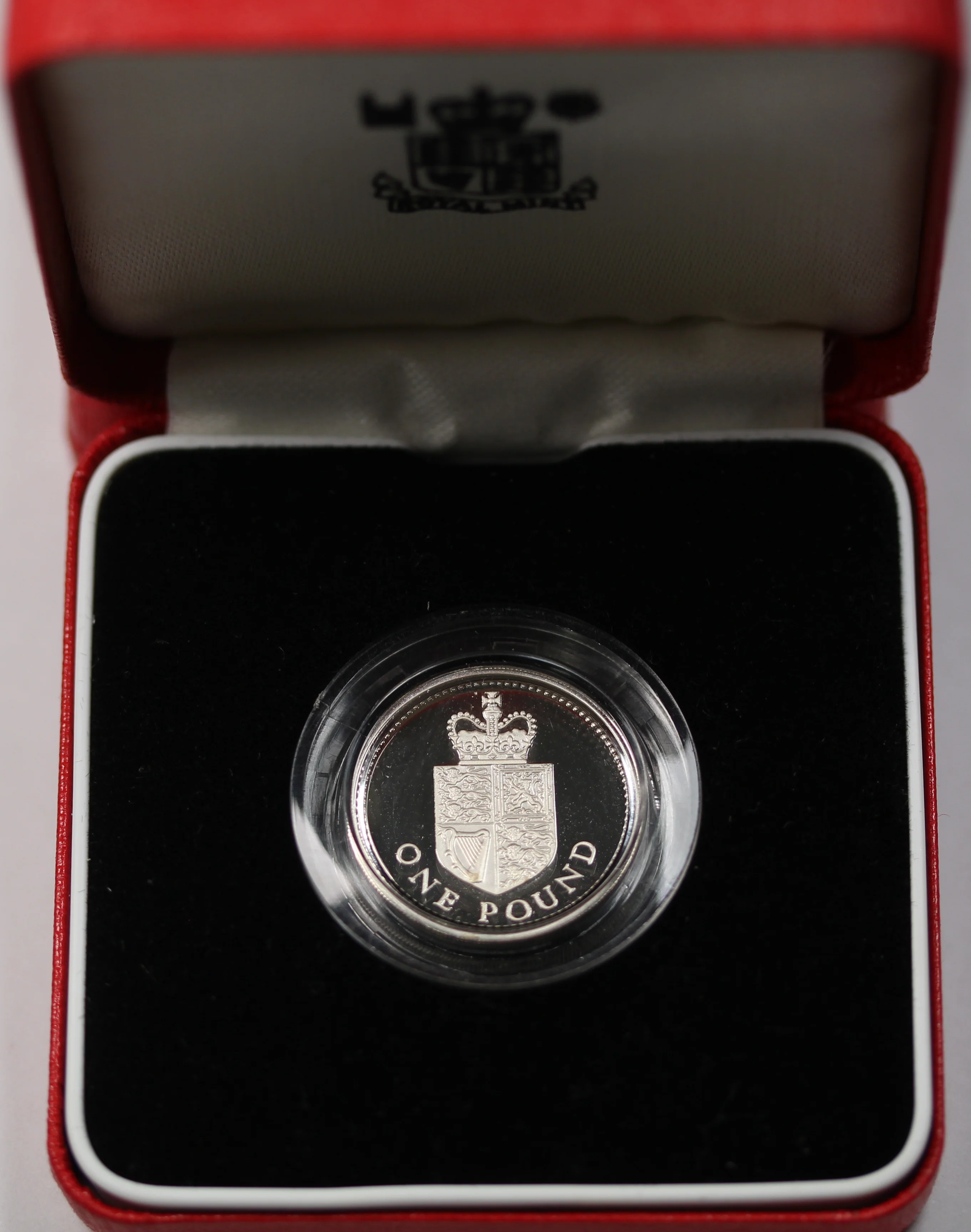 GB 1988 One Pound Piedfort Silver Coin - Image 3