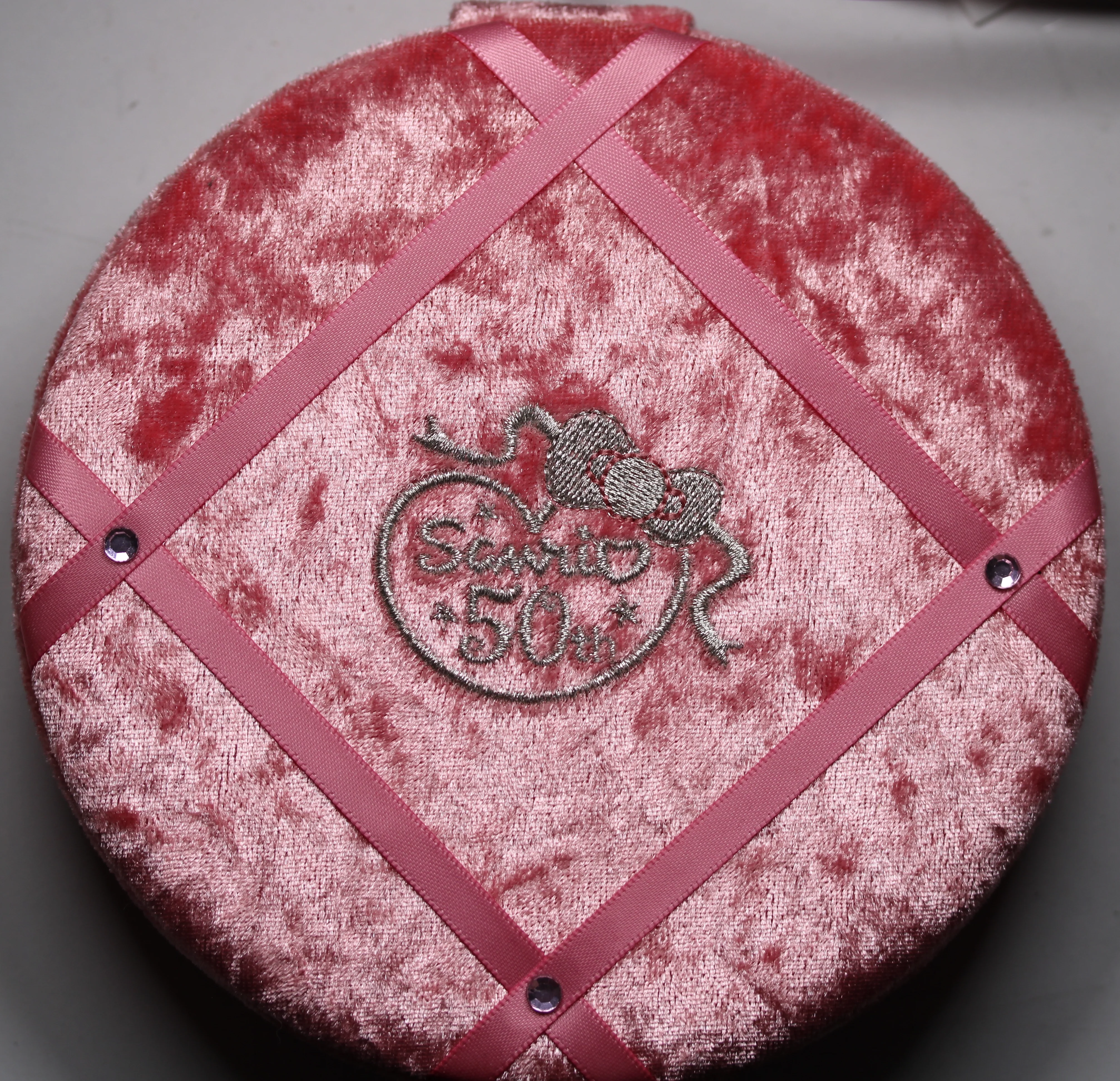 2010 Hello Kitty $10 50th Anniversary 100g Silver Proof - Image 4