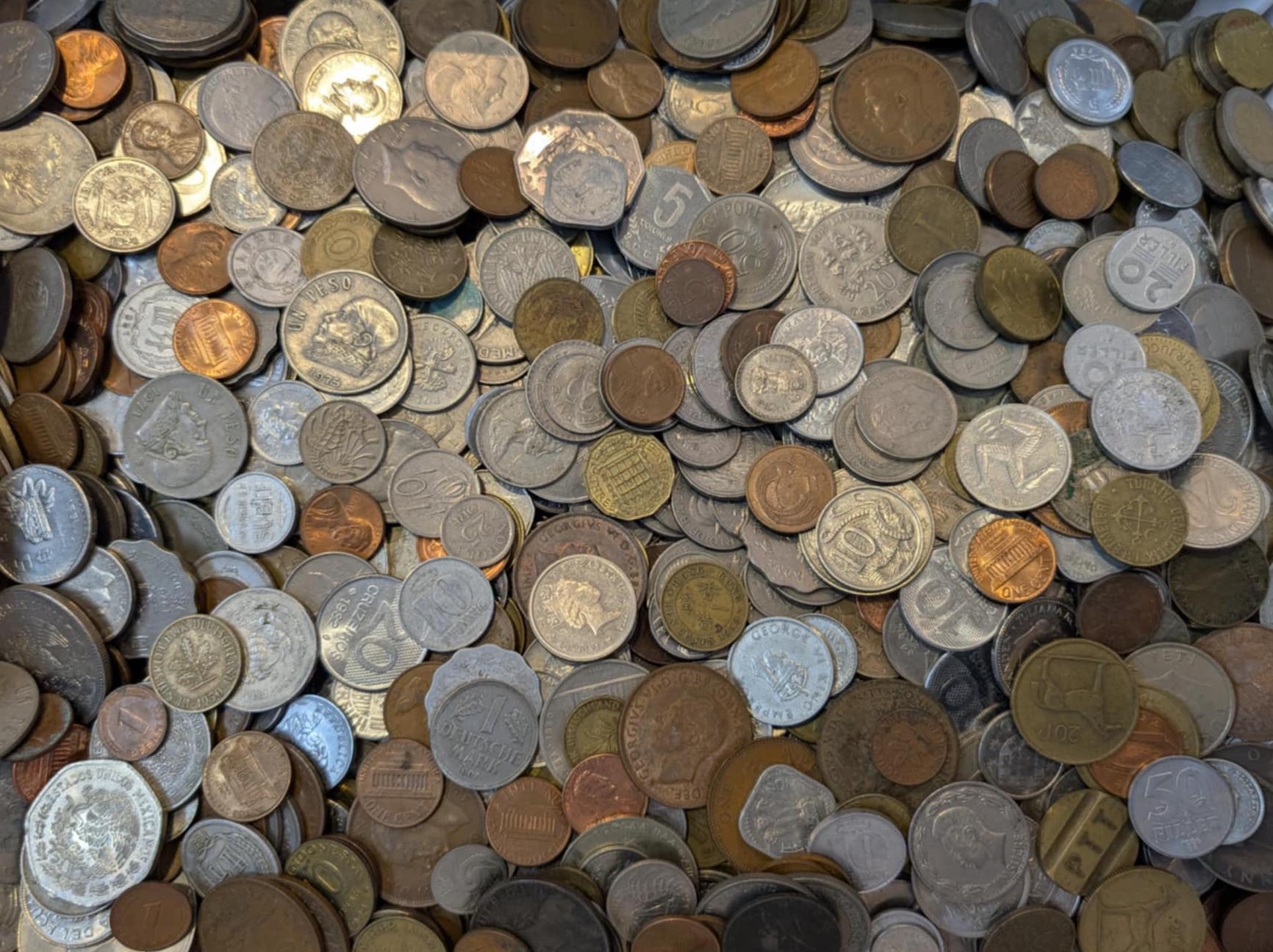 Miscellaneous Variety of Unsorted Coins Bag 1kg - Image 2